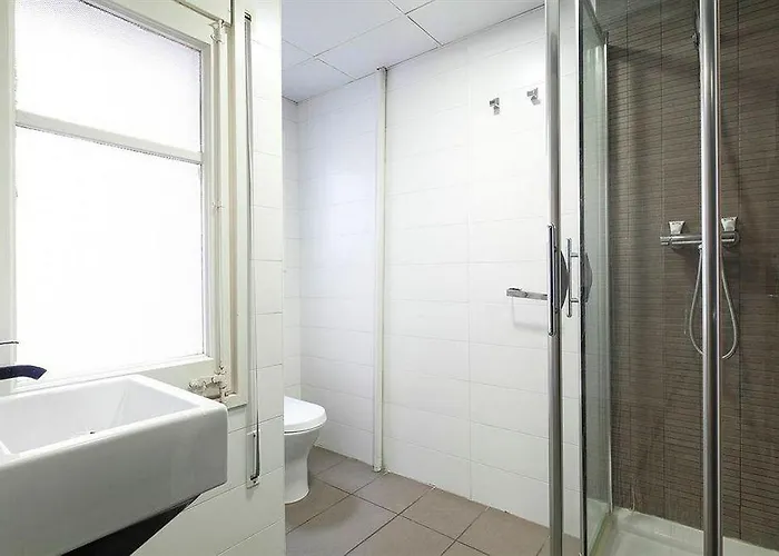 Putxet By Gaiarooms Pensionat Barcelona