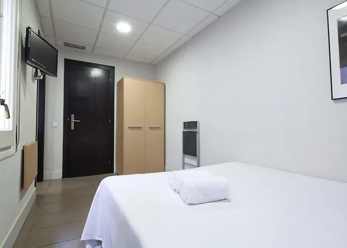 Putxet By Gaiarooms Pensionat 2*